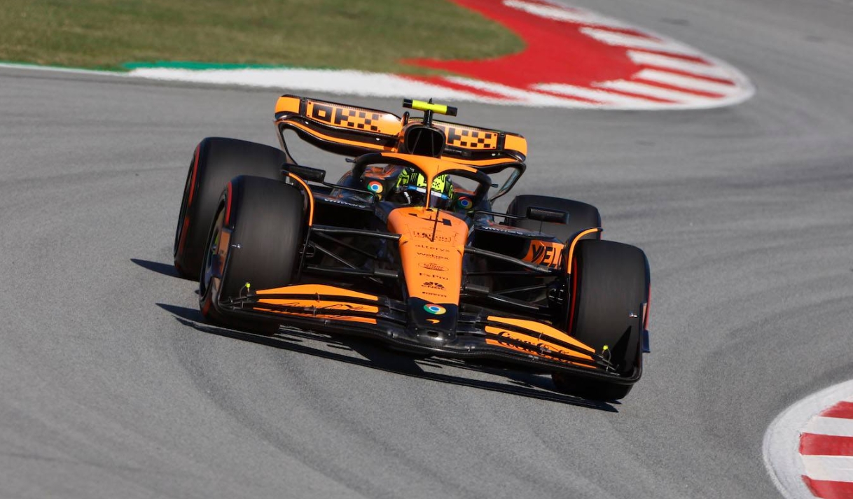 迈凯伦鏖战红牛车队，诺里斯带队取胜的简单介绍