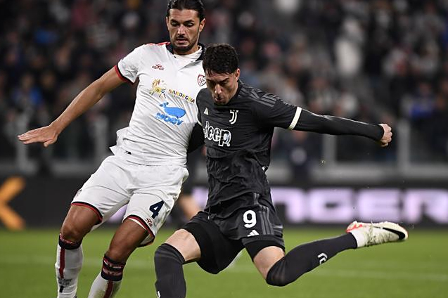 尤文图斯中场稳固防线，球队在防守端表现出色