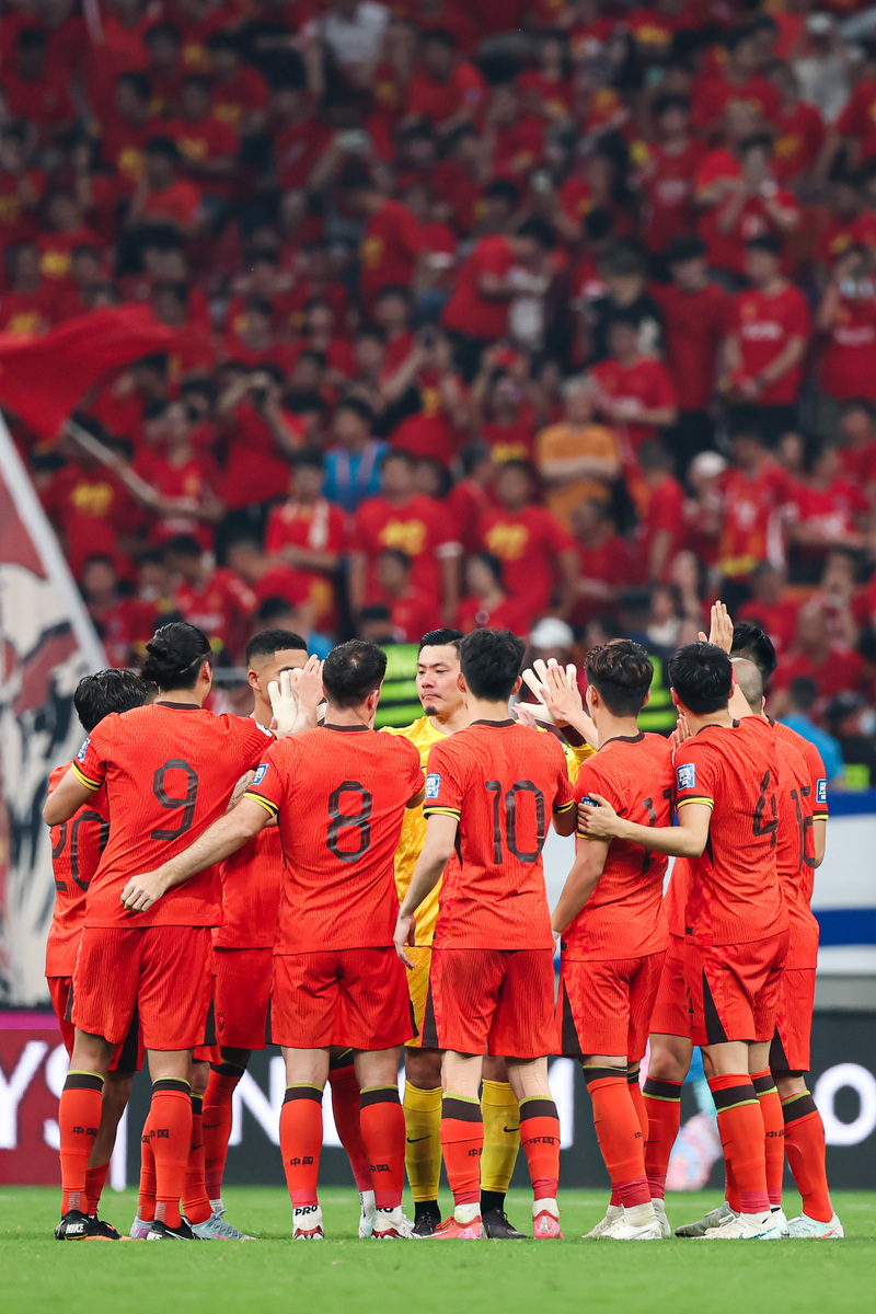 香港队在激战中胜出，晋级成功！