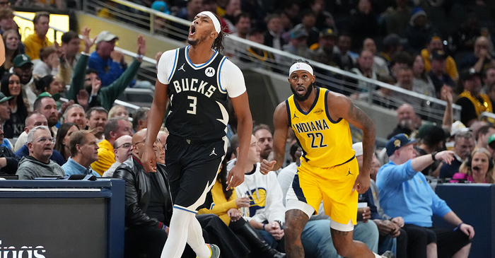 步行者中锋特纳在比赛中发挥出色 步行者中锋特纳在比赛中发挥出色