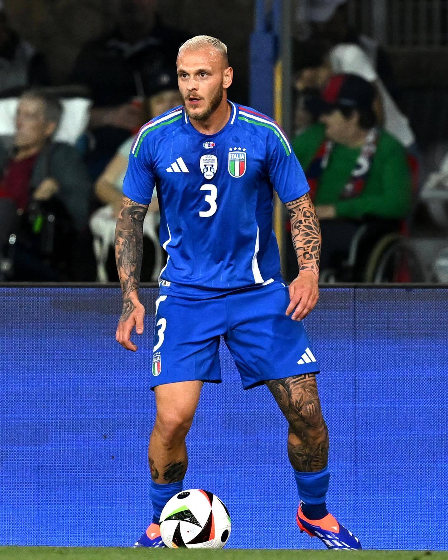 关于意大利队表现抢眼，令人印象深刻的信息