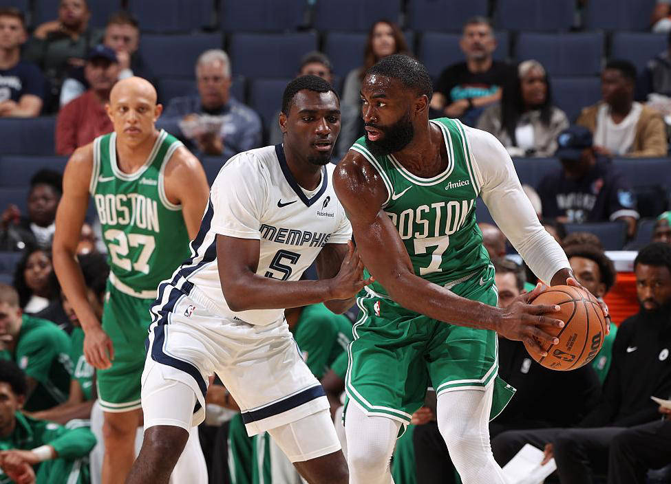 爵士主场击败凯尔特人，赢得七连胜