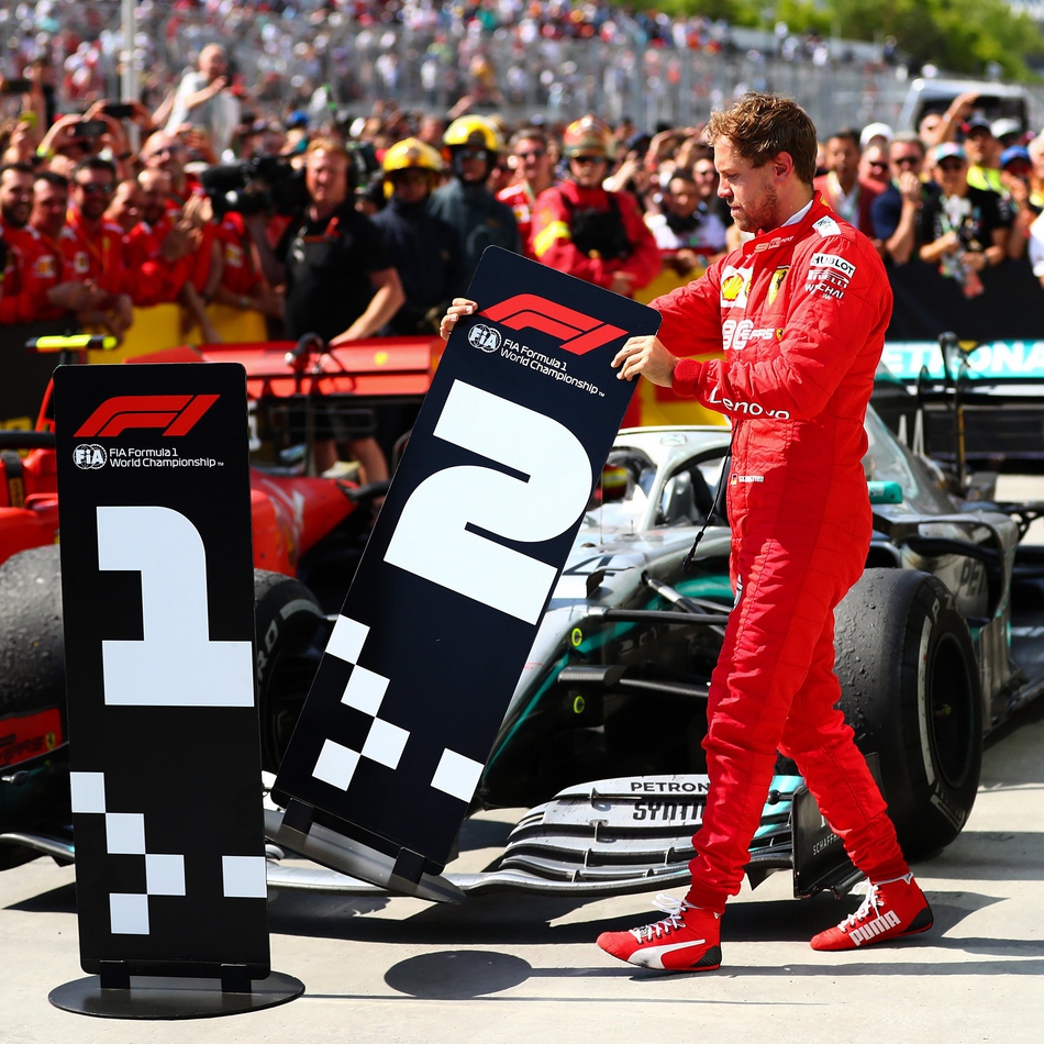 哈斯车队横扫雷诺车队，汉密尔顿刷新纪录的简单介绍