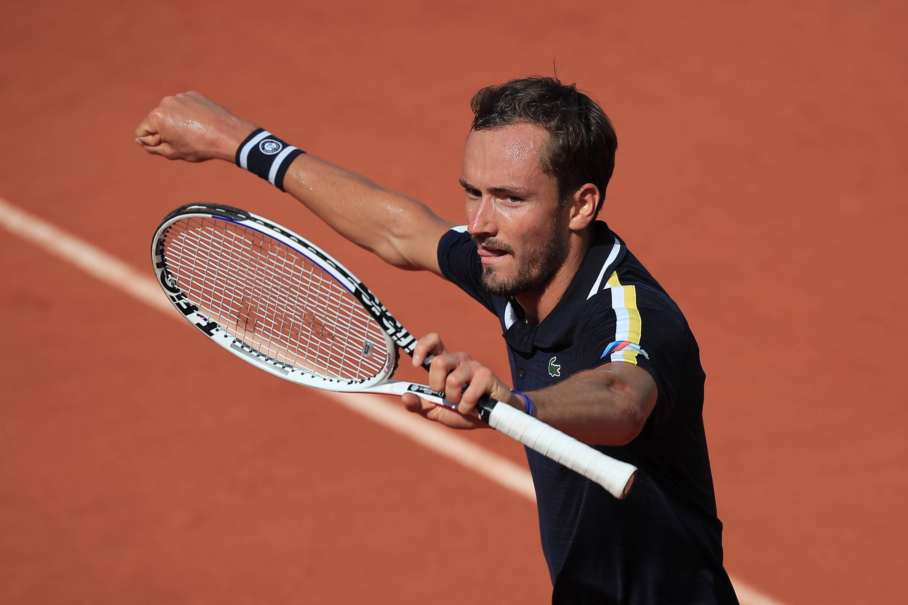 美网横扫法网，梅德韦杰夫状态火热的简单介绍