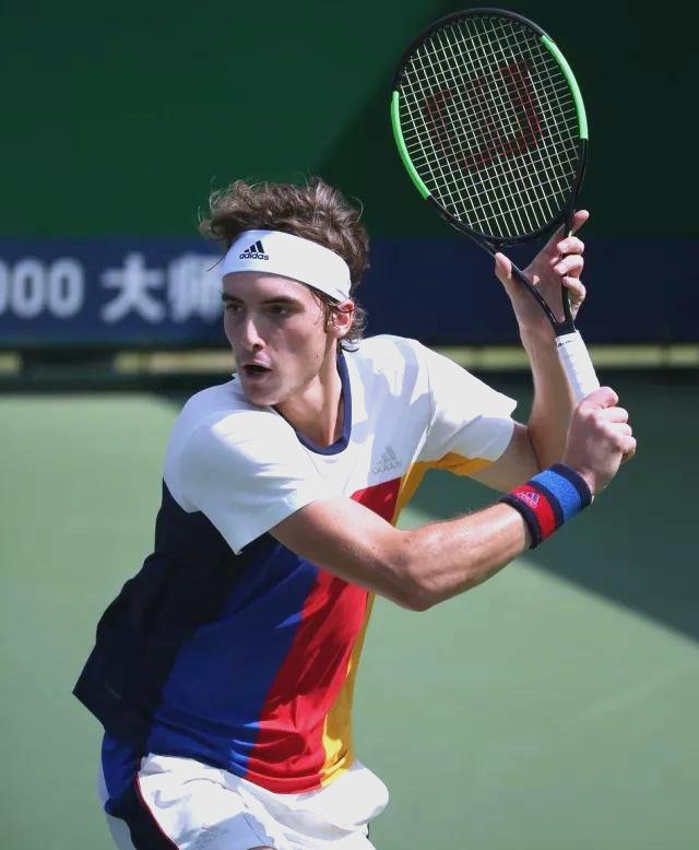 欧洲网球队横扫德国网球队,西西帕斯制霸全场的简单介绍 欧洲网球队横扫德国网球队,西西帕斯制霸全场的简单介绍