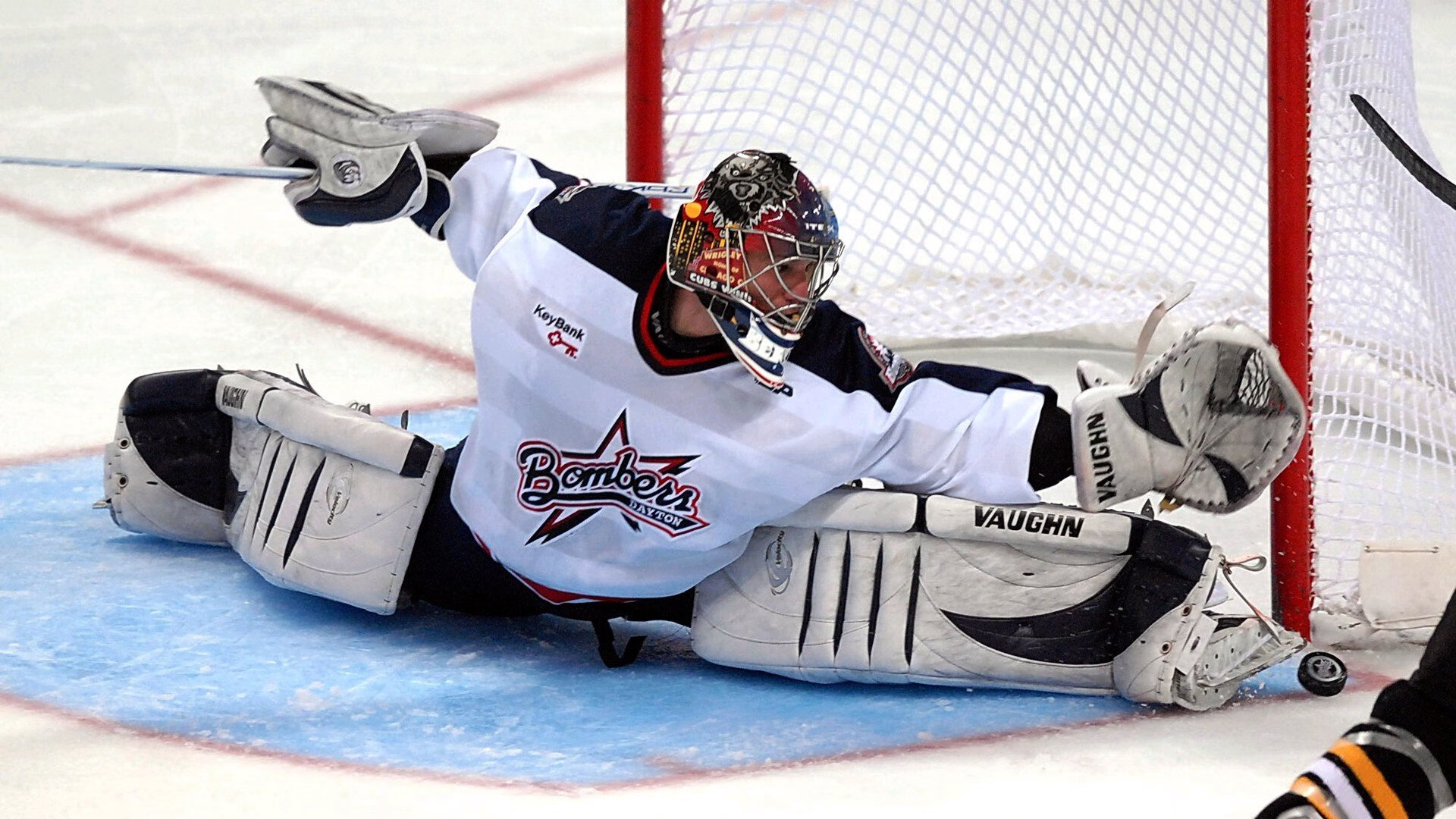 年度焦点之战，美国资本如何打穿切尔西铁幕