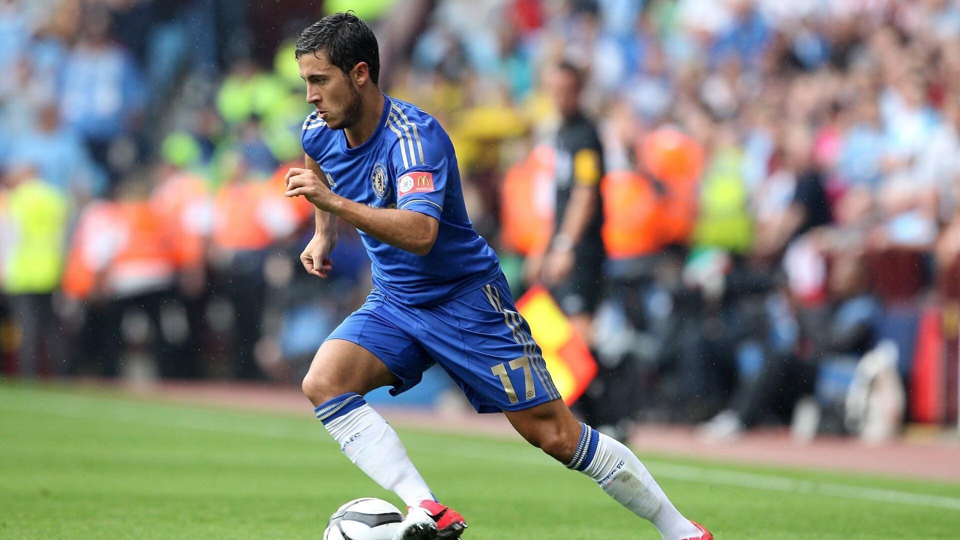 世界排名争夺战焦点战，AC米兰强行终结阿根廷神话