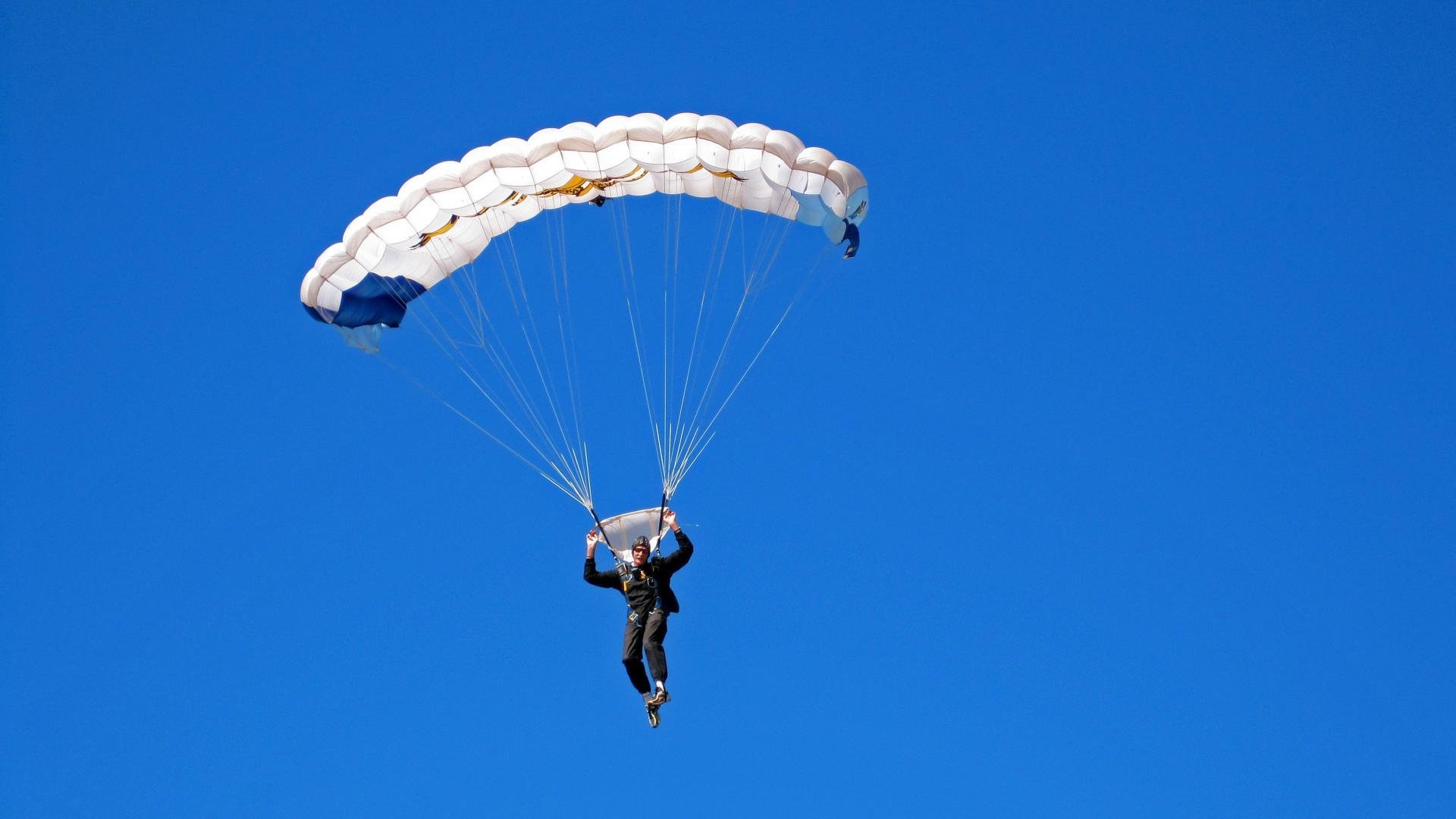奥运周期关键战之夜，杰伦·格林让比赛提前失去悬念